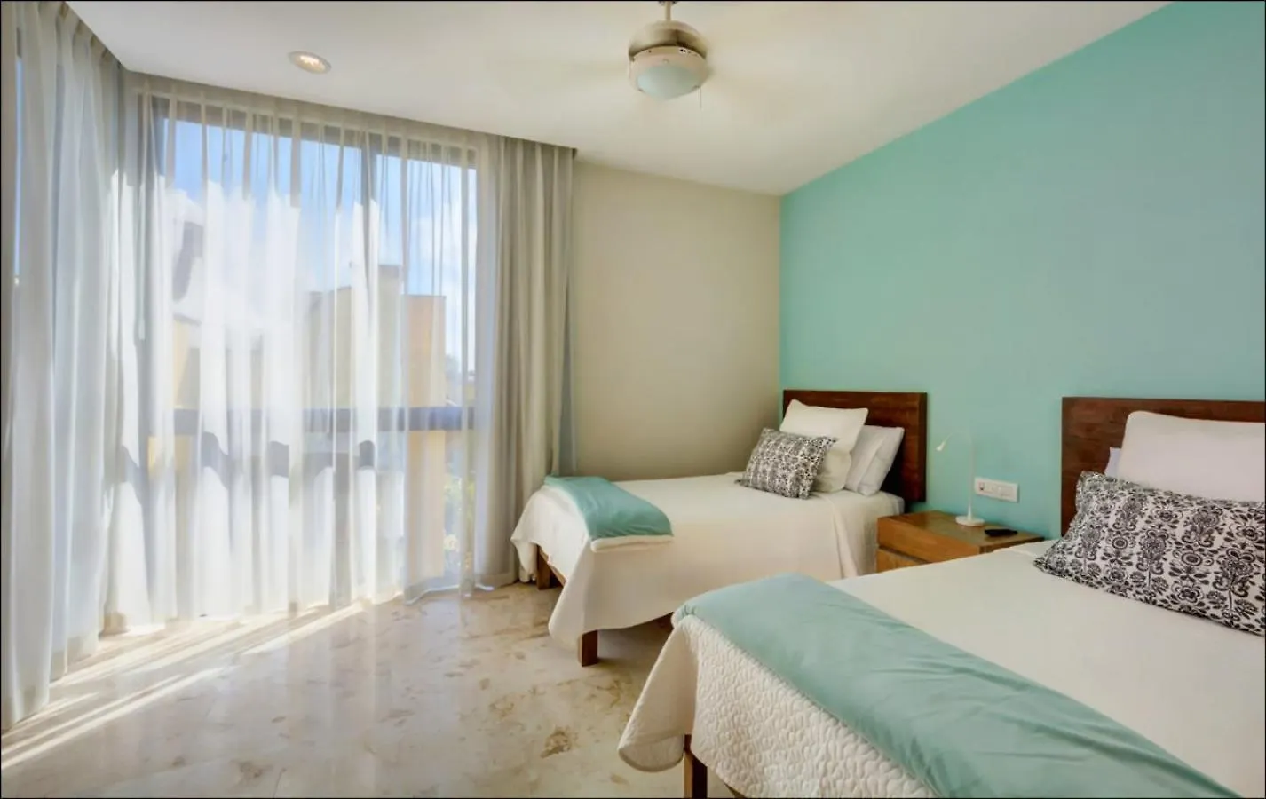 Anah Suites By Las Flores Vacation Rentals Playa del Carmen