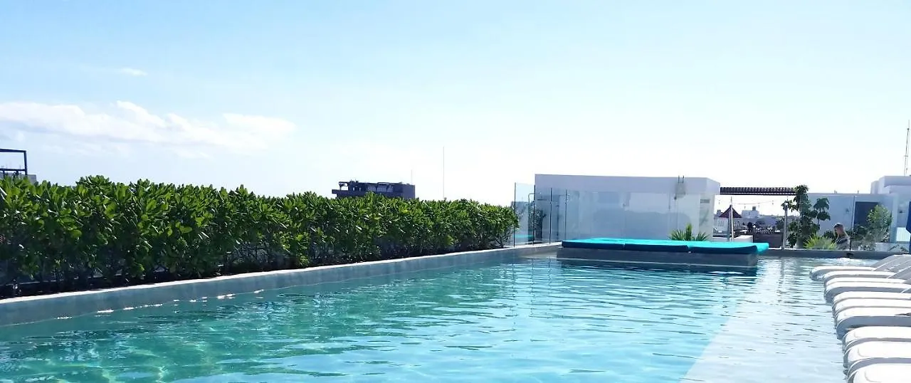 Anah Suites By Las Flores Vacation Rentals Playa del Carmen