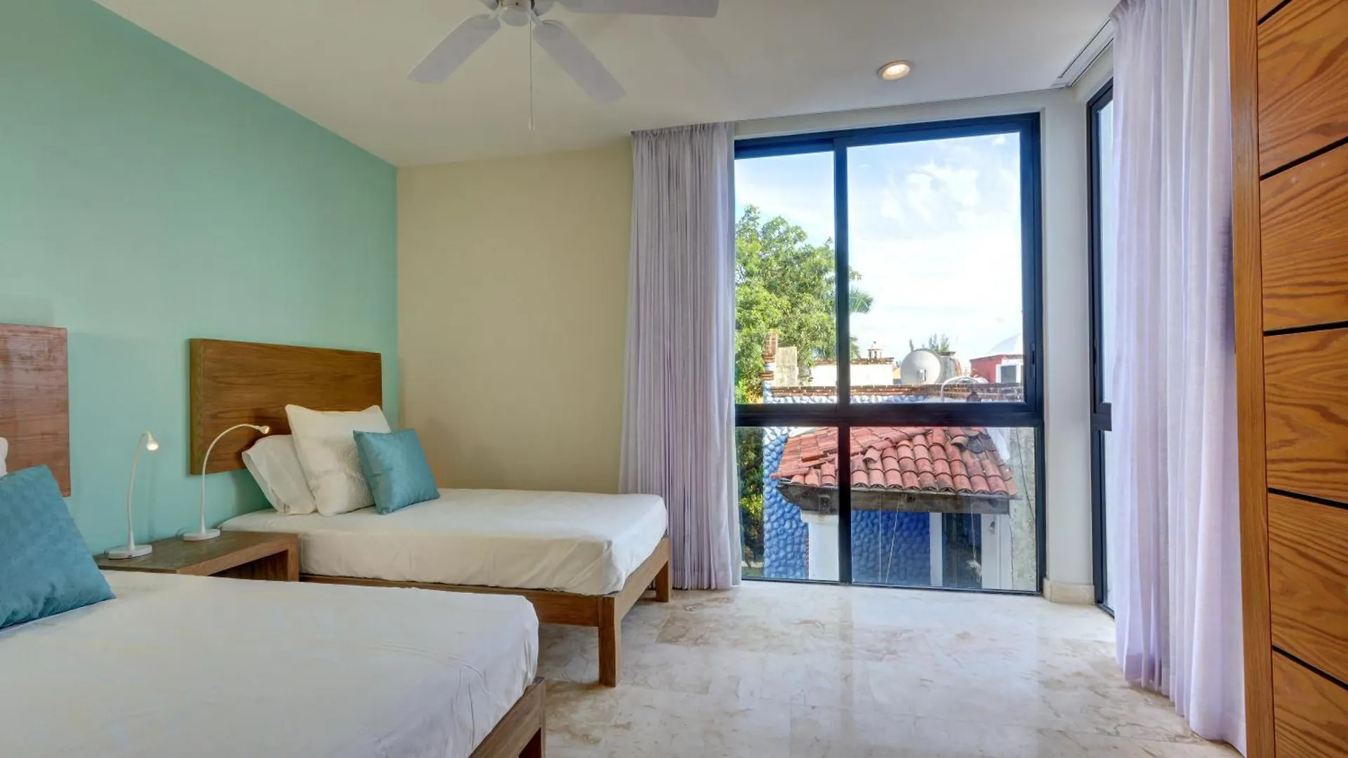 Anah Suites By Las Flores Vacation Rentals Playa del Carmen Apartment