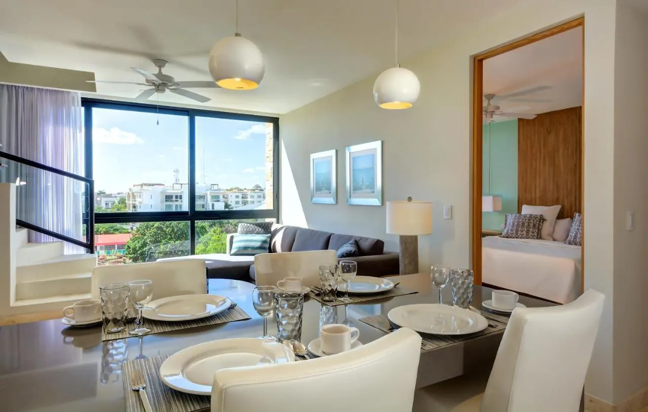 Anah Suites By Las Flores Vacation Rentals Playa del Carmen
