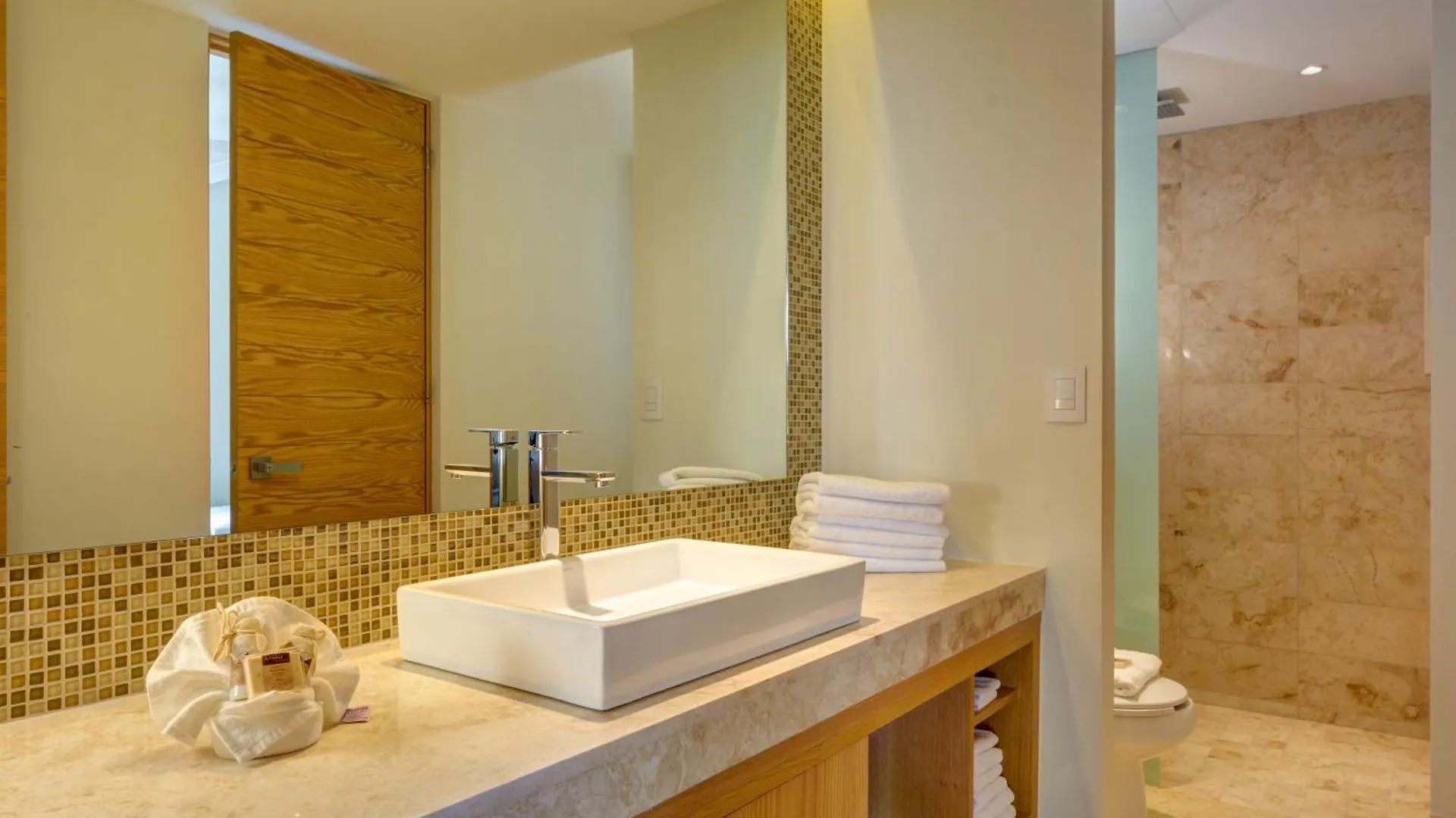 Anah Suites By Las Flores Vacation Rentals Playa del Carmen Apartamento