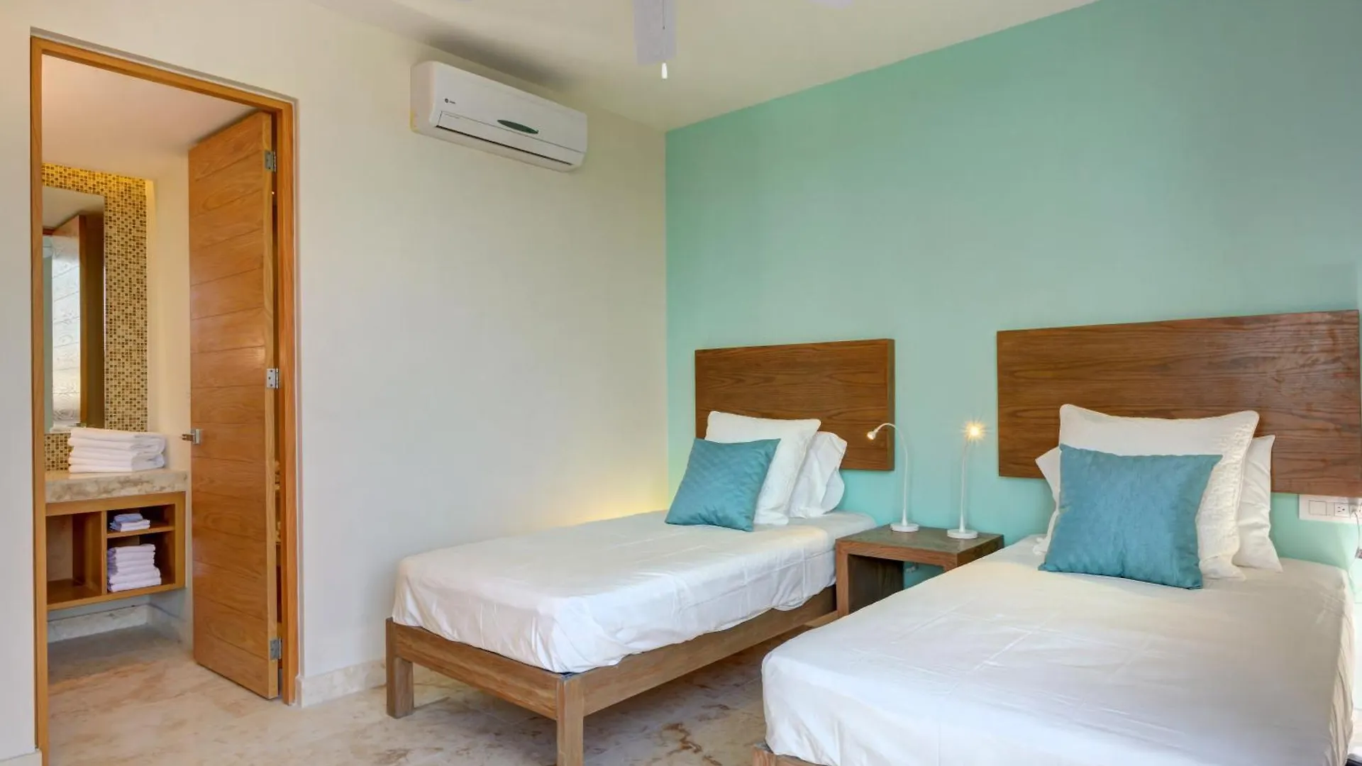 Anah Suites By Las Flores Vacation Rentals Playa del Carmen 0*,  México