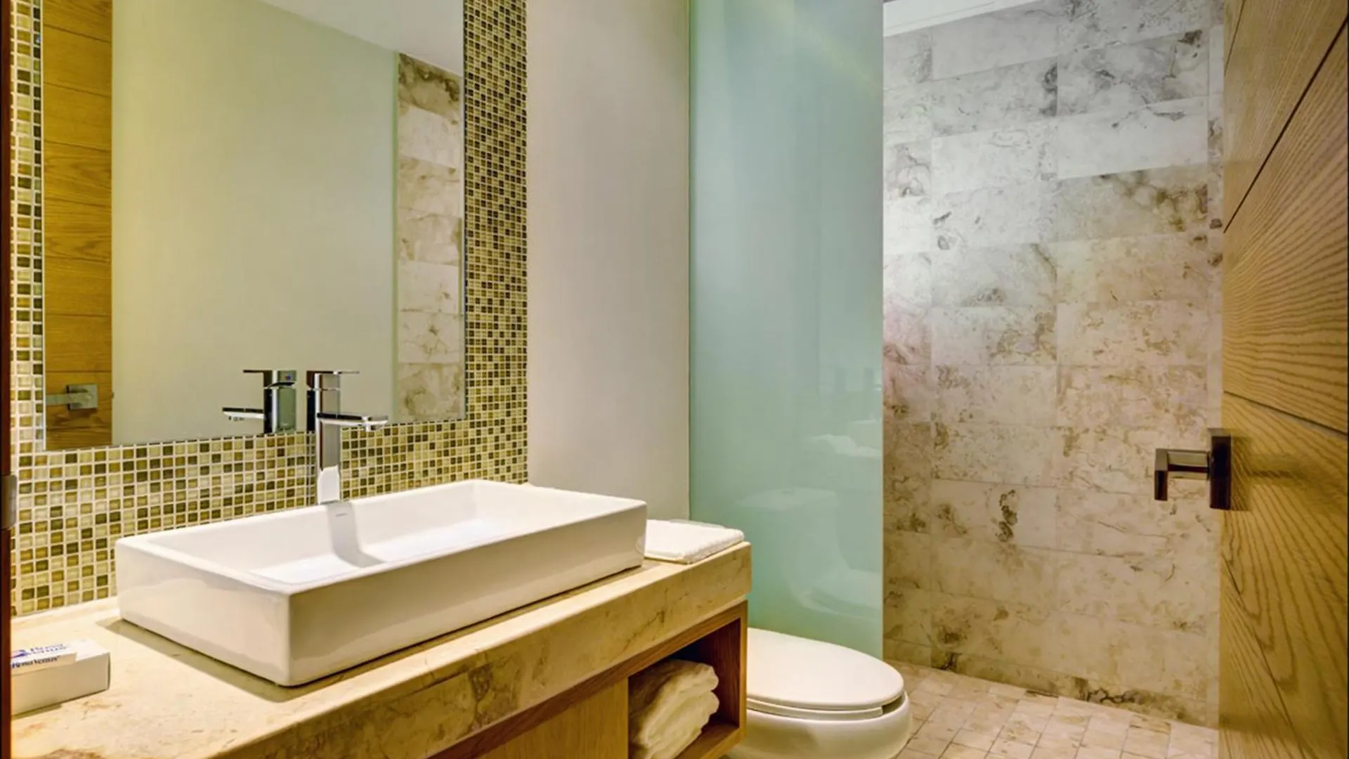 Apartment Anah Suites By Las Flores Vacation Rentals Playa del Carmen
